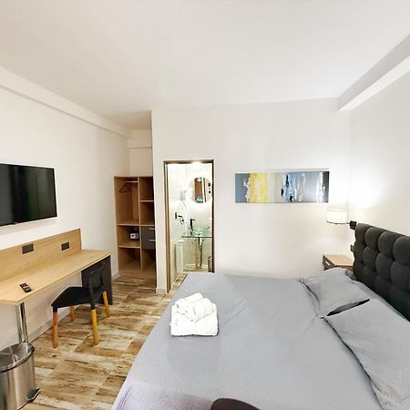 Las Victorias Suites Bariloche Exterior photo